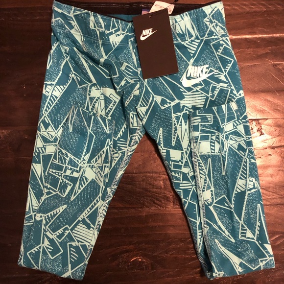 Nike Other - NWT Girls Nike Dri Fit leggings - Sz. Medium